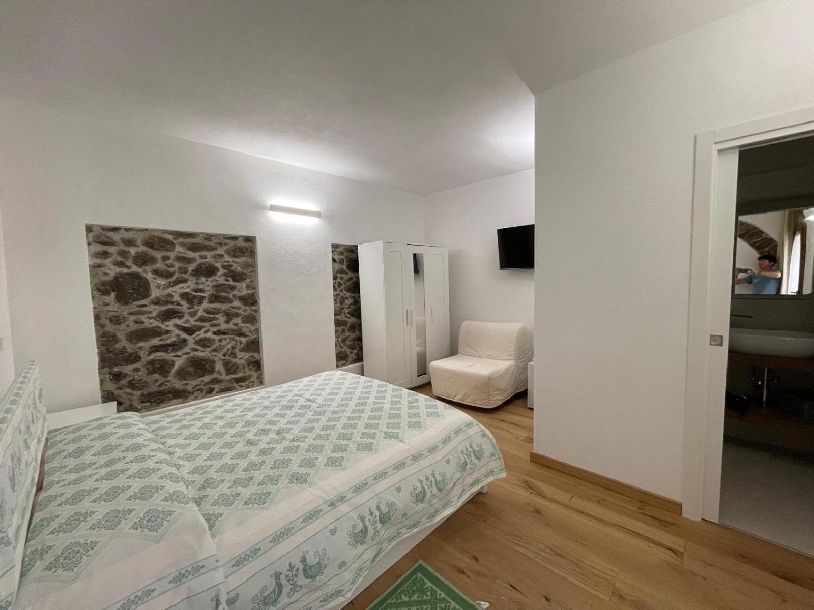 Sa Troppa De Sos Chentu Hotel Dorgali Eksteriør billede